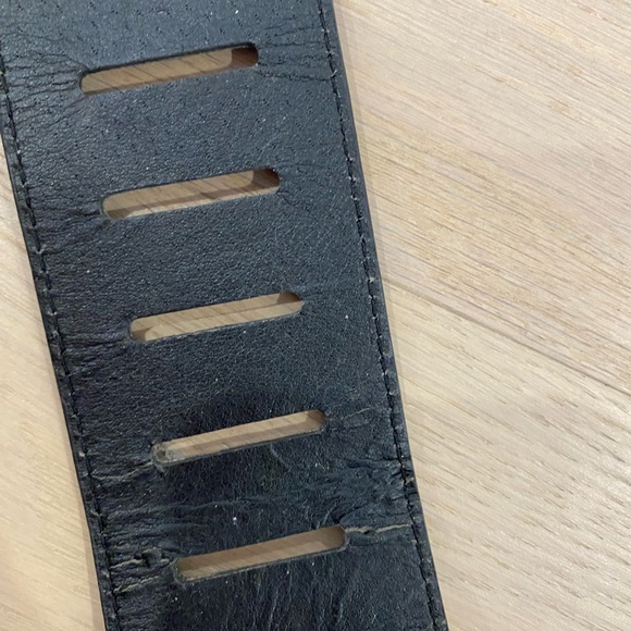 BCBG Vegan Leather Belt Size Small - Picture 5 of 5